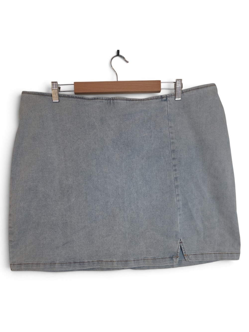 Womens Wild Fable Jean mini Skirt Size 22 NWT